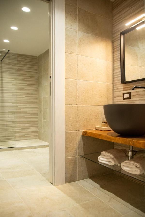 Ellements - Luxury Rooms Brindisi Luaran gambar