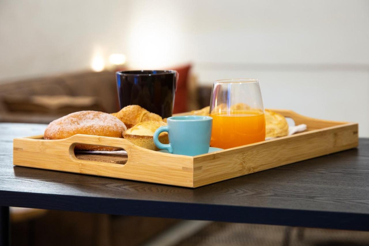 Ellements - Luxury Rooms Brindisi Luaran gambar