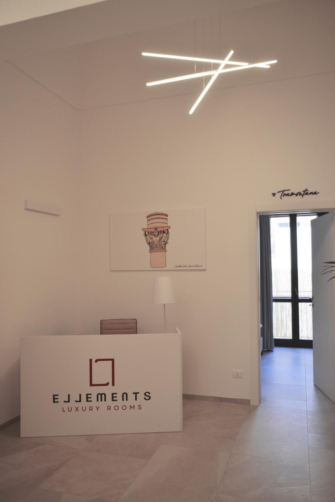 Ellements - Luxury Rooms Brindisi Luaran gambar
